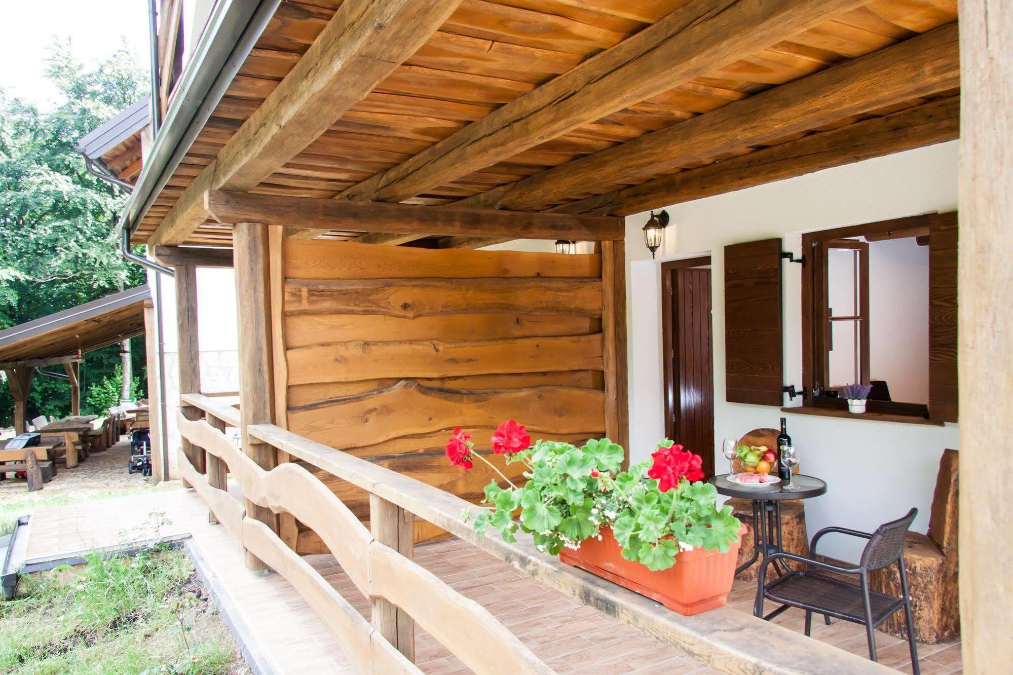 B&B Plitvica Lodge Plitvica selo Kültér fotó